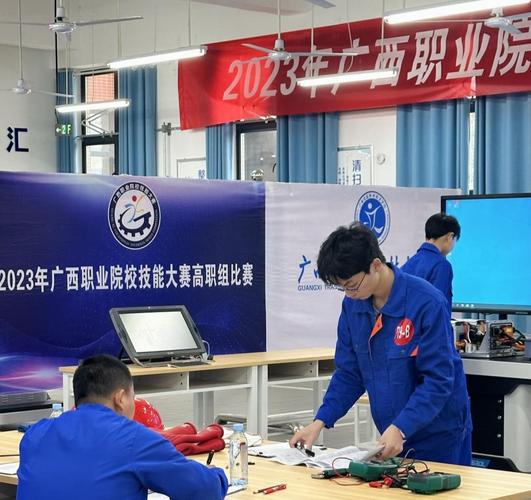 2023年广西职业院校技能大赛(高职组)新能源汽车技术与服务赛项在我校